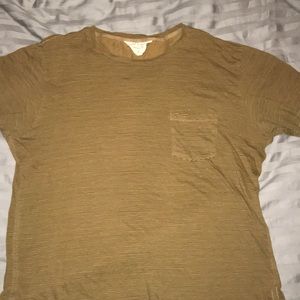 Men’s rag and bone t shirt with pocket size large